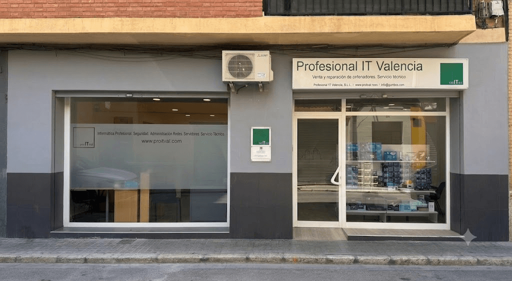 Fachada de la tienda ProITval en Xirivella, Valencia